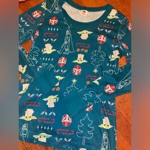 Hanna Andersson, Star Wars, Mandalorian, Yoda Christmas holiday shirt
